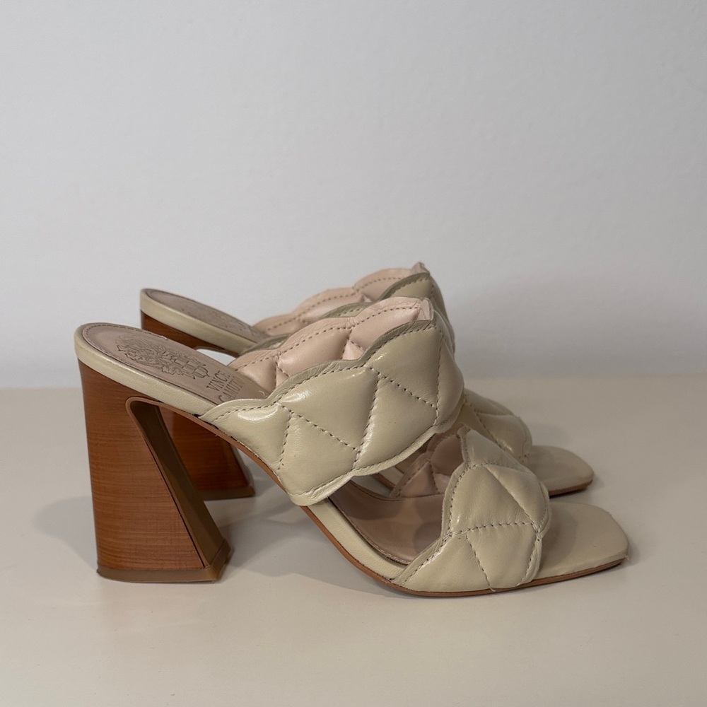 Vince Camuto Cream Quilted Mules size 6